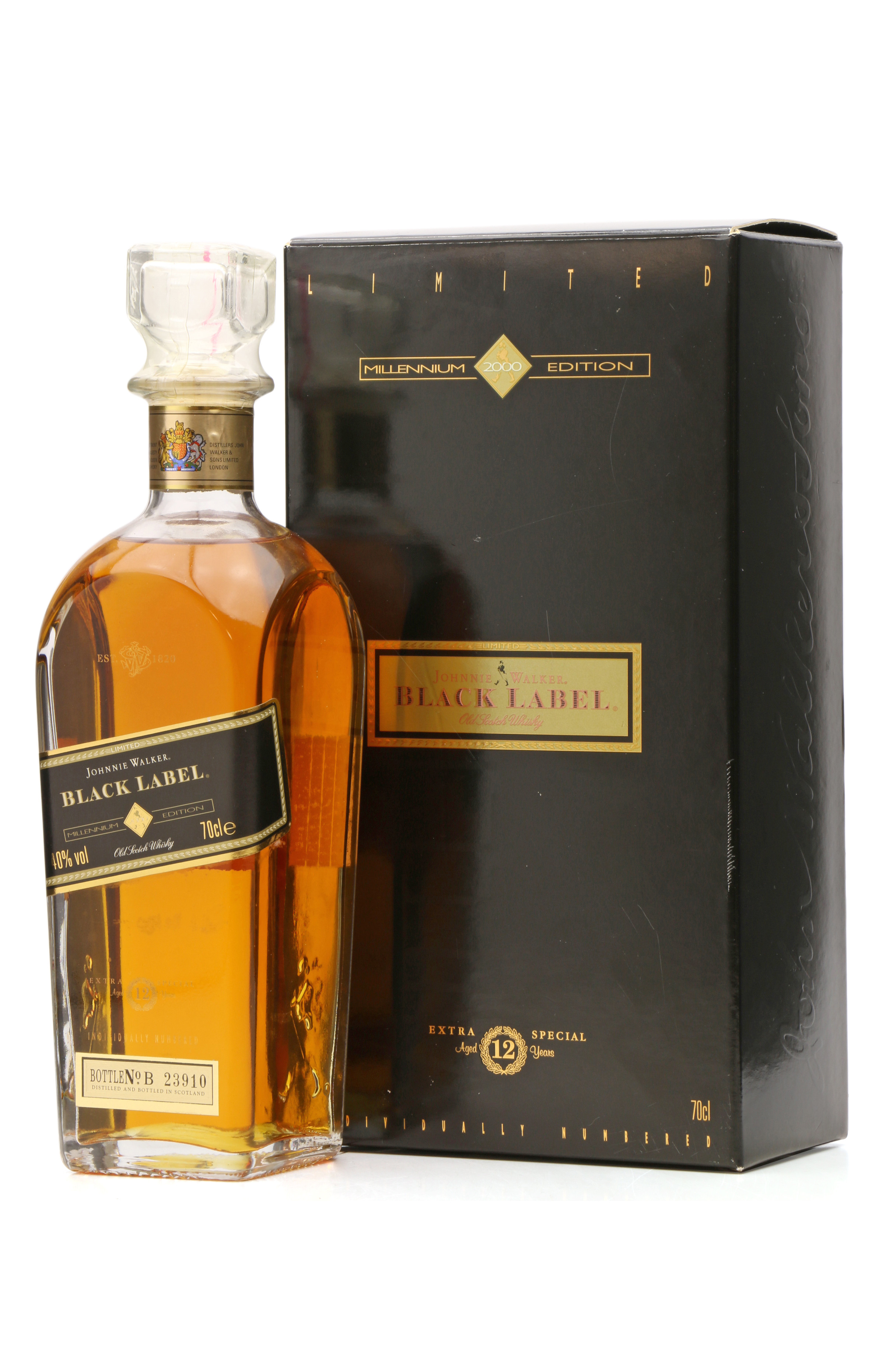 løber tør afslappet Svane Johnnie Walker 12 Years Old - Black Label Millennium Edition - Just Whisky  Auctions