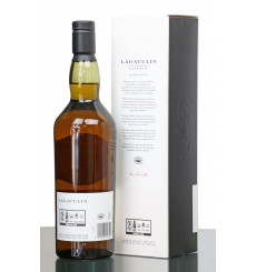 Lagavulin 10 Years Old - Travel Exclusive