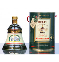 Bell's Decanter - Christmas 1990