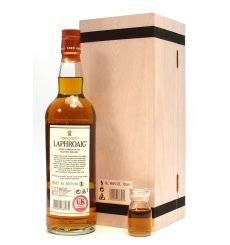 Laphroaig 32 Years Old - Oloroso Sherry Limited Edition + Sample