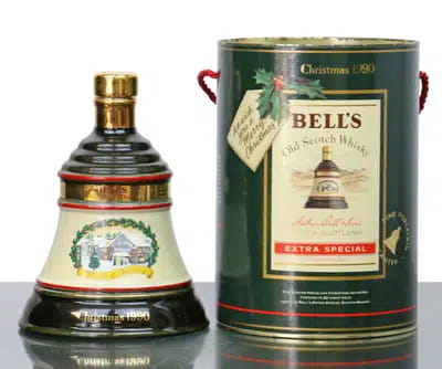 Bell's Decanter | Christmas 1990 For Auction