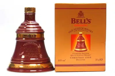 Bell's Decanter | Christmas 1999 For Auction