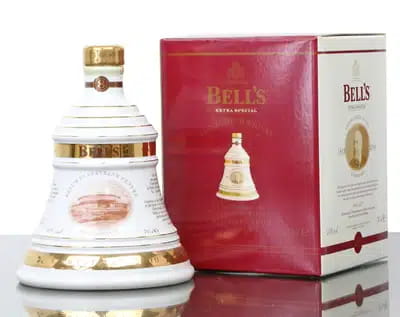 Bell's Decanter | Christmas 2000 For Auction