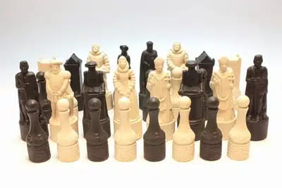 Beneagles Chess Set | Miniatures For Auction