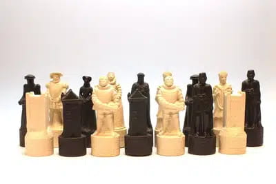 Beneagles Chess Set | Miniatures For Auction