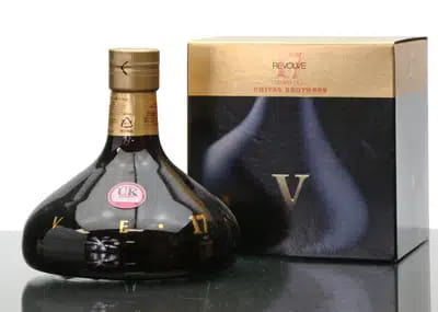 Chivas 17 Years Old | Revolve (50cl) For Auction