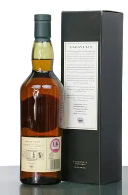Lagavulin 16 Years Old | (70cl) For Auction