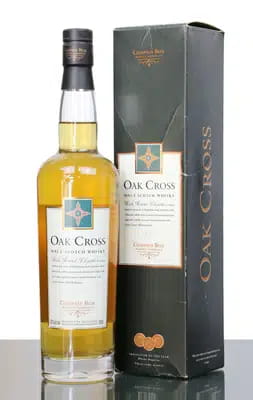 Oak Cross Compass Box 75cl