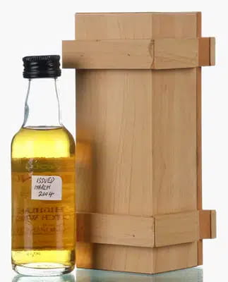 Glenmorangie Burgundy Wood Finish | Miniature Incl Wooden Presentation Box For Auction