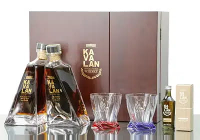 Kavalan Pedro Ximenez & Moscatel Single Casks & Glasses (2x50cl) + 5cl Miniature For Auction