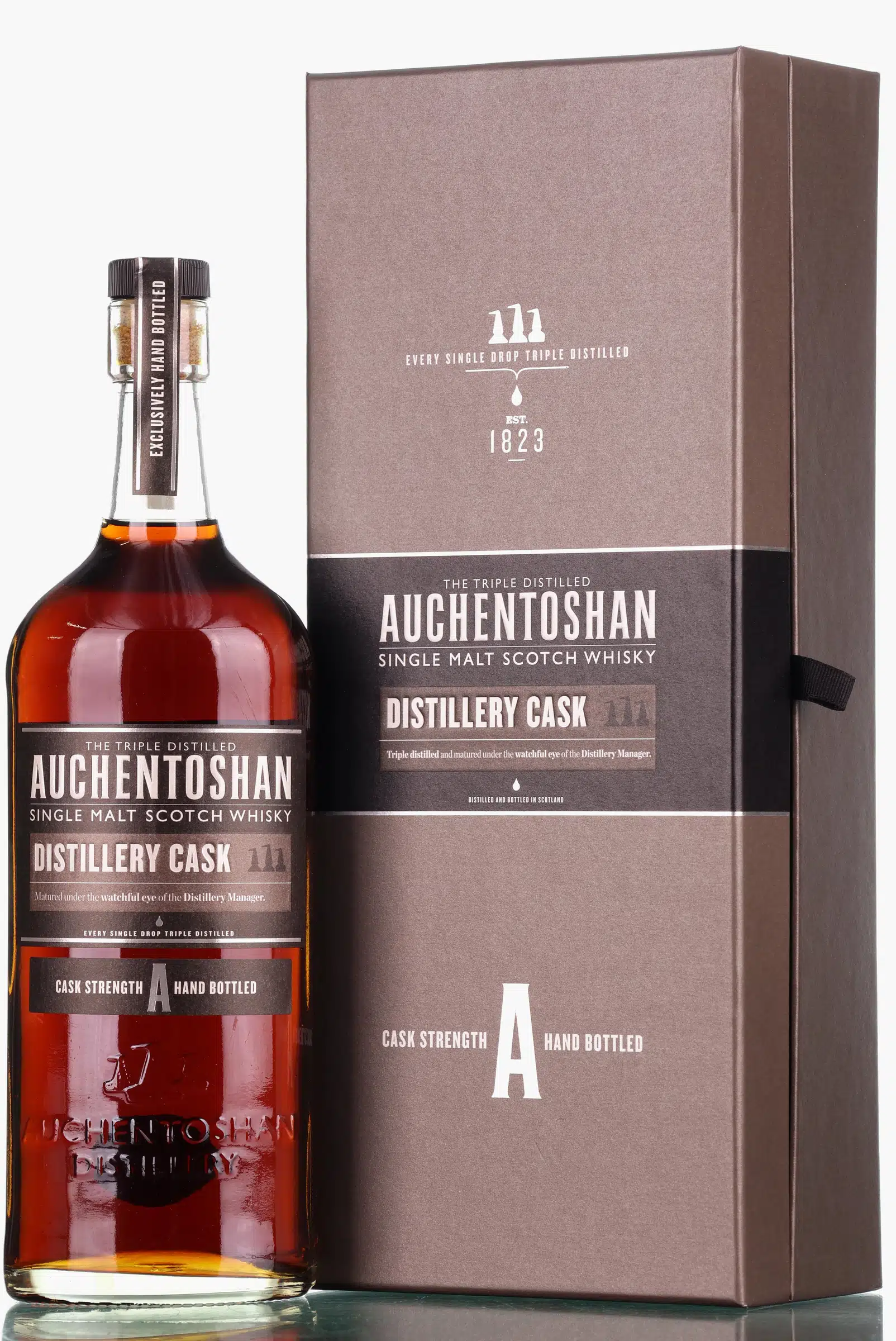 Auchentoshan Distillery Cask Hand Bottled 24 Year Old, Oloroso Sherry Cask, Cask #10488, 2021, 57.1% whisky bottle