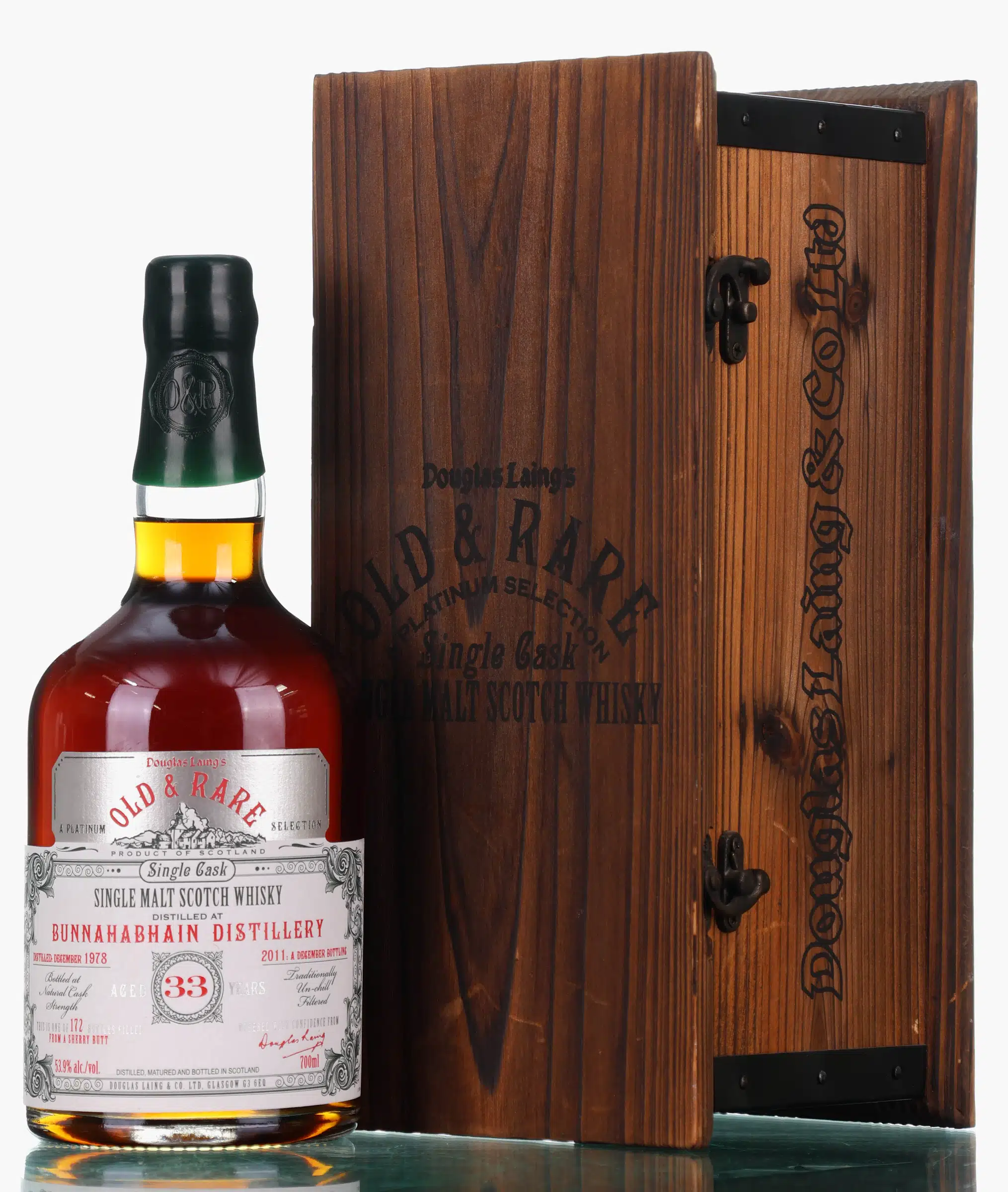Bunnahabhain Old & Rare Platinum Selection 33 Year Old, Sherry Cask, Cask No. DL 7900, 1978, Douglas Laing, 53.9% whisky bottle