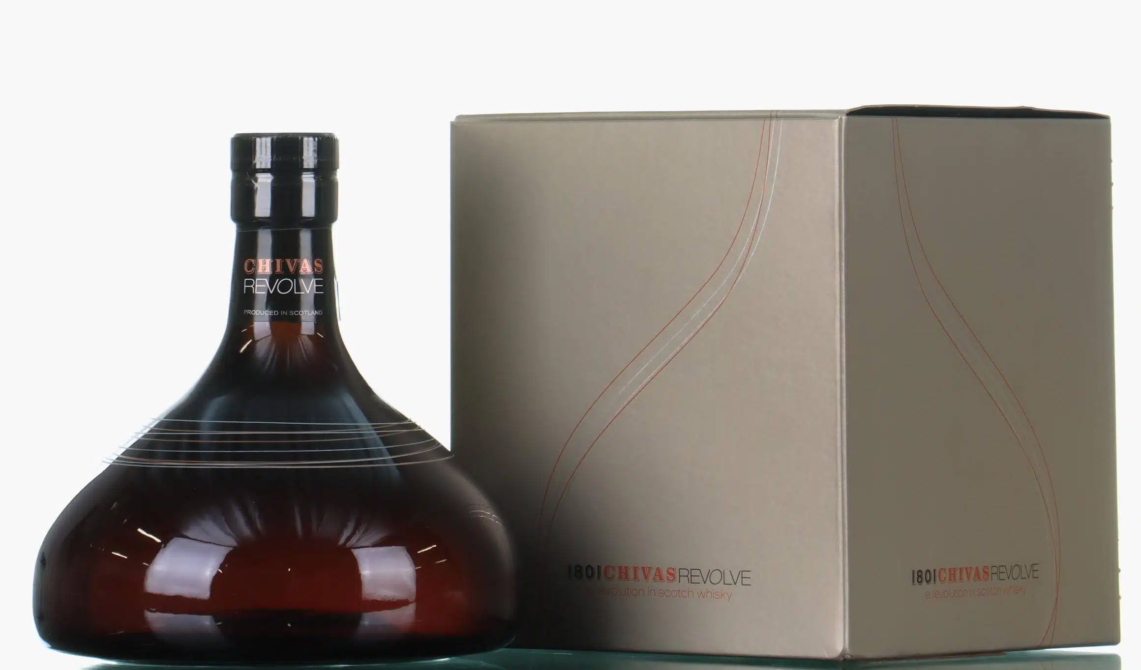 0 Chivas Revolve Whisky The Brothers - | REVOLVE cabinet7 Auction