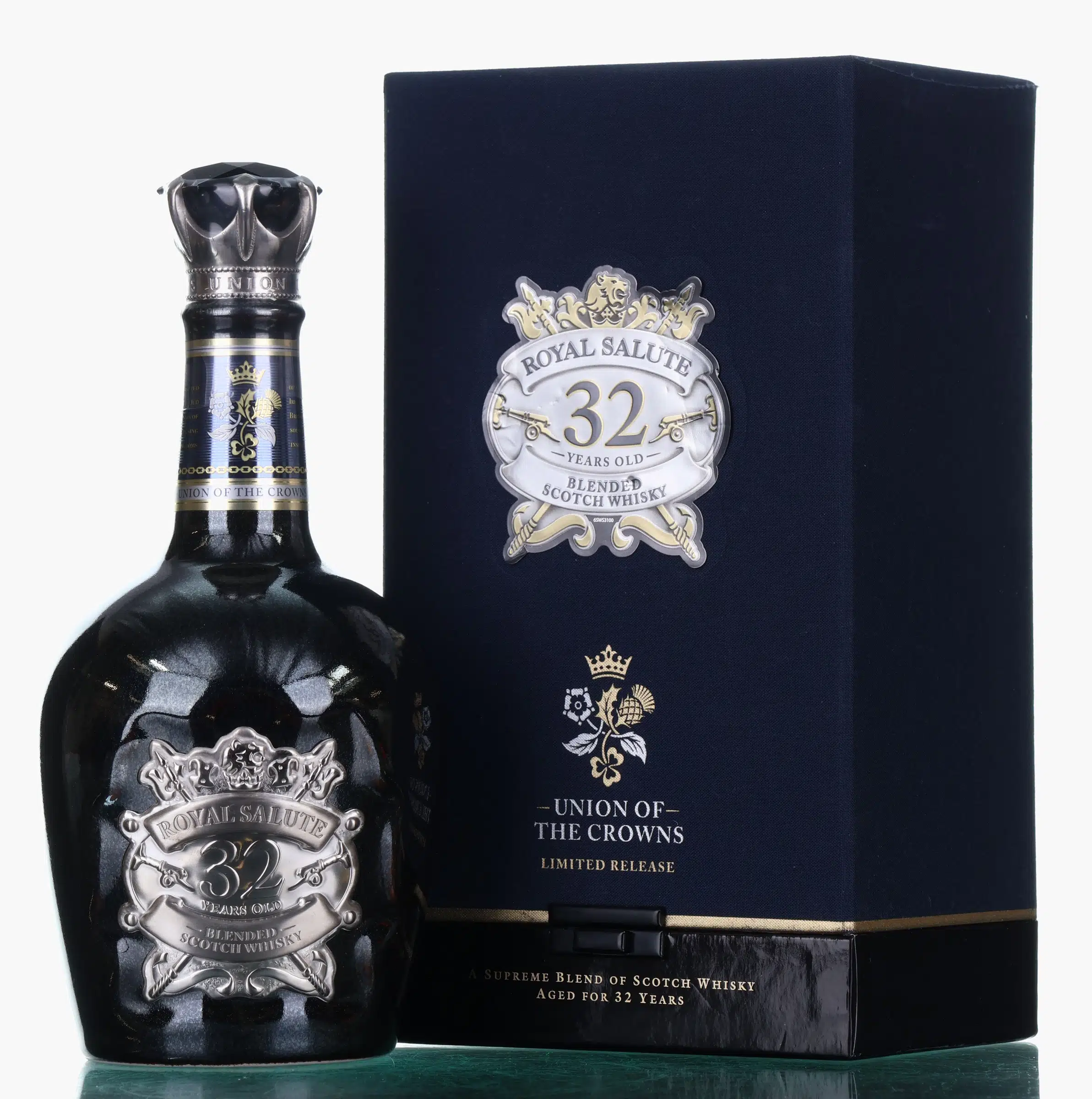 Chivas Royal Salute Union of the Crowns 32 Year Old, 2018, 40% whisky bottle
