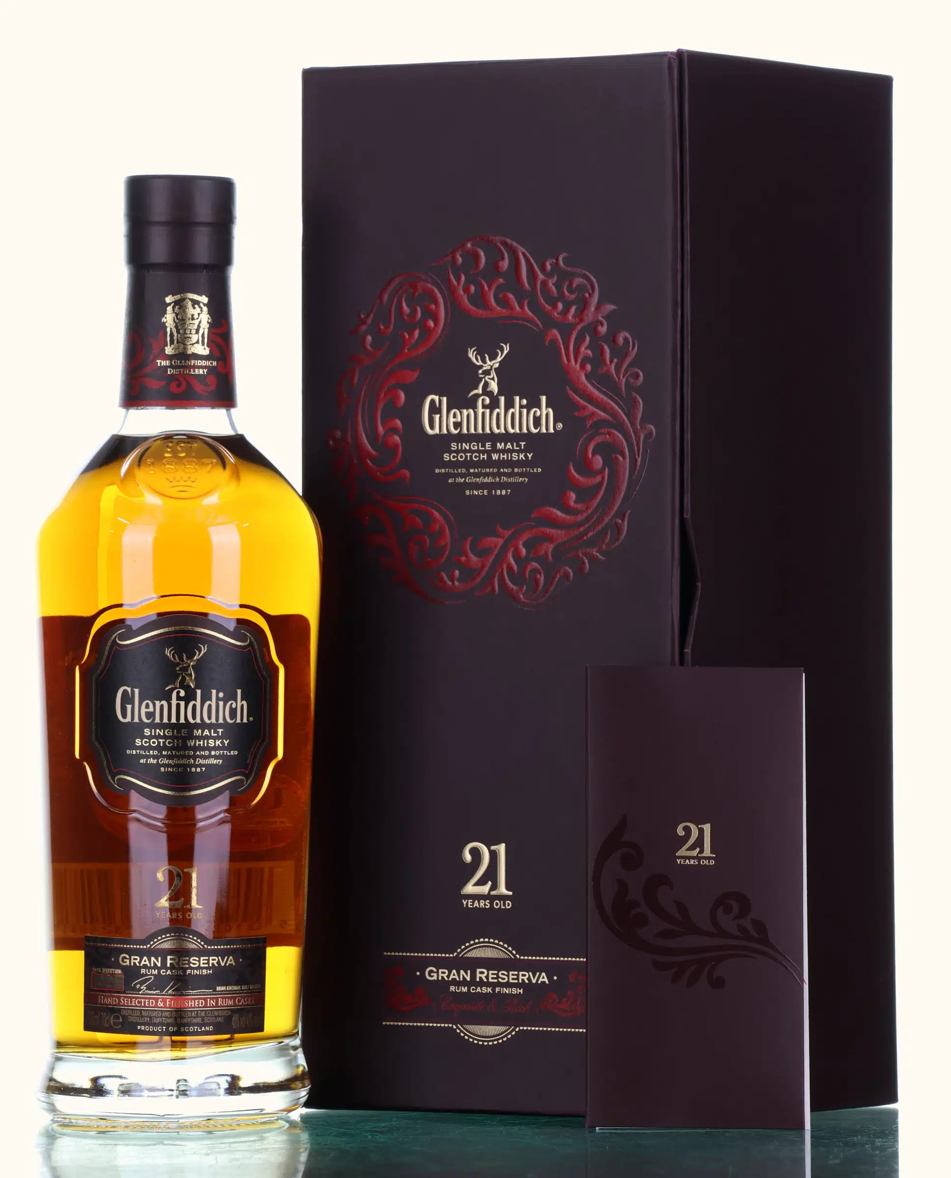 Glenfiddich Gran Reserva Rum Cask Finish 21 Year Old, American Oak & Caribbean Rum Cask, 40% whisky bottle
