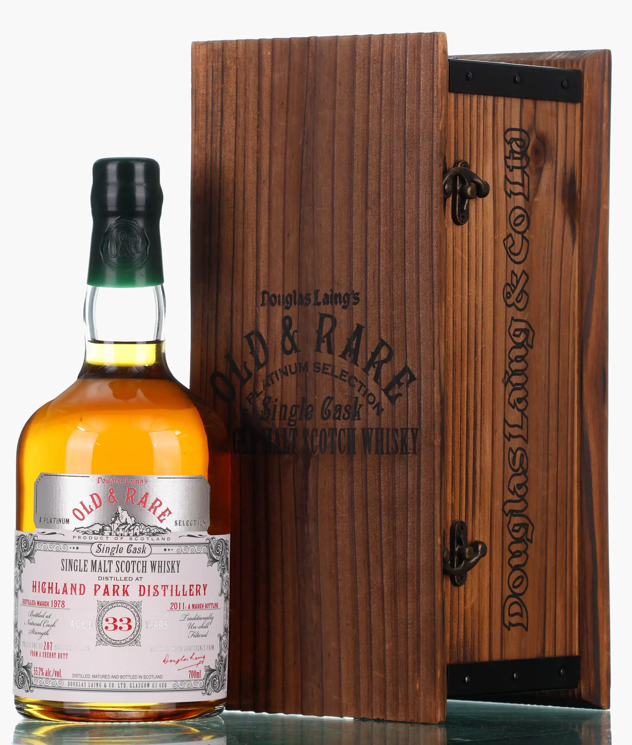 Highland Park Old & Rare Platinum 33 Year Old, Sherry Cask, 1978, Douglas Laing, 55.7% whisky bottle