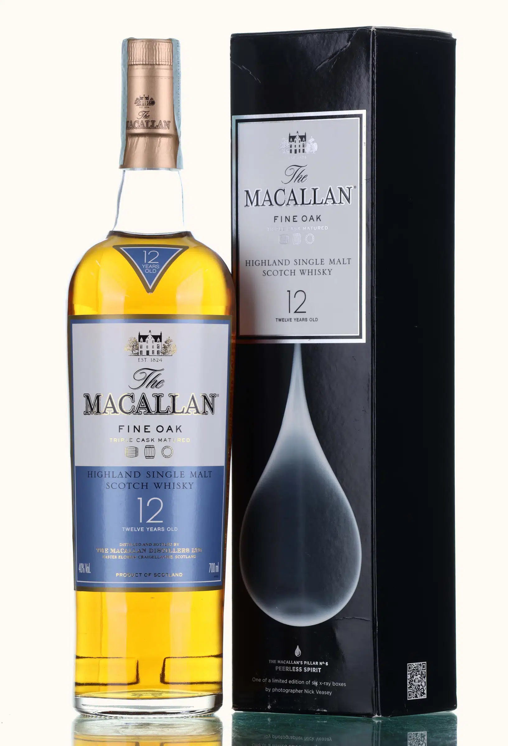 Macallan Fine Oak Nick Veasey X-Ray No. 6 Peerless Spirit 12 Year Old, Bourbon & Sherry Cask, 2012, 40% whisky bottle