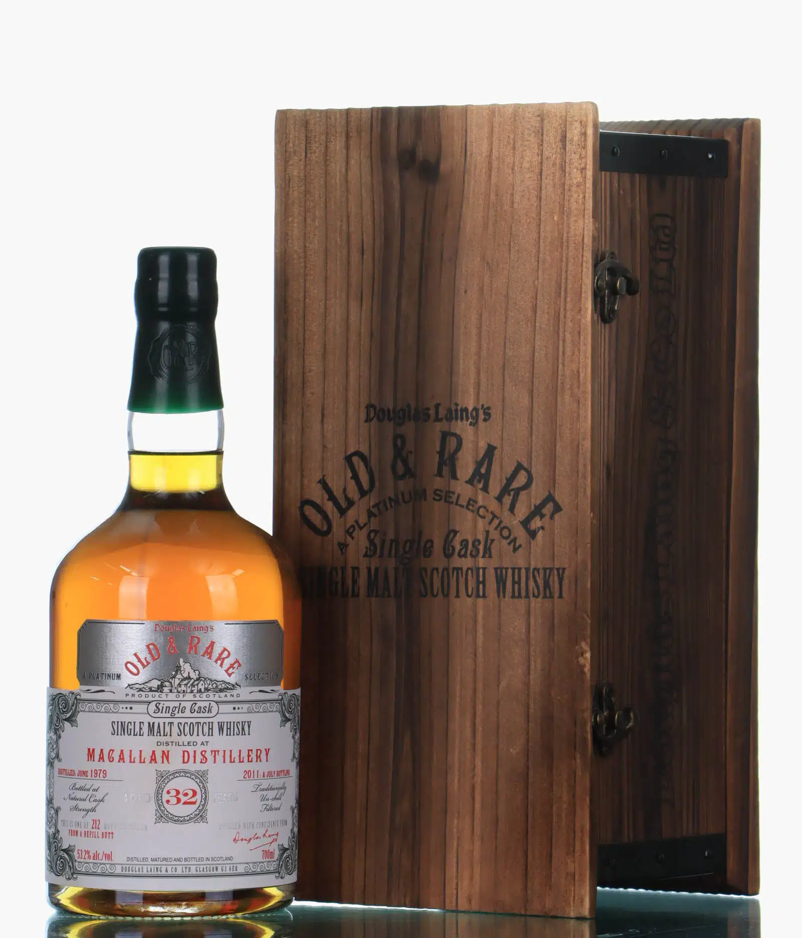 Macallan Old & Rare Platinum Selection 32 Year Old, Refill Sherry Butt Cask, 1979, Douglas Laing, 53.2% whisky bottle