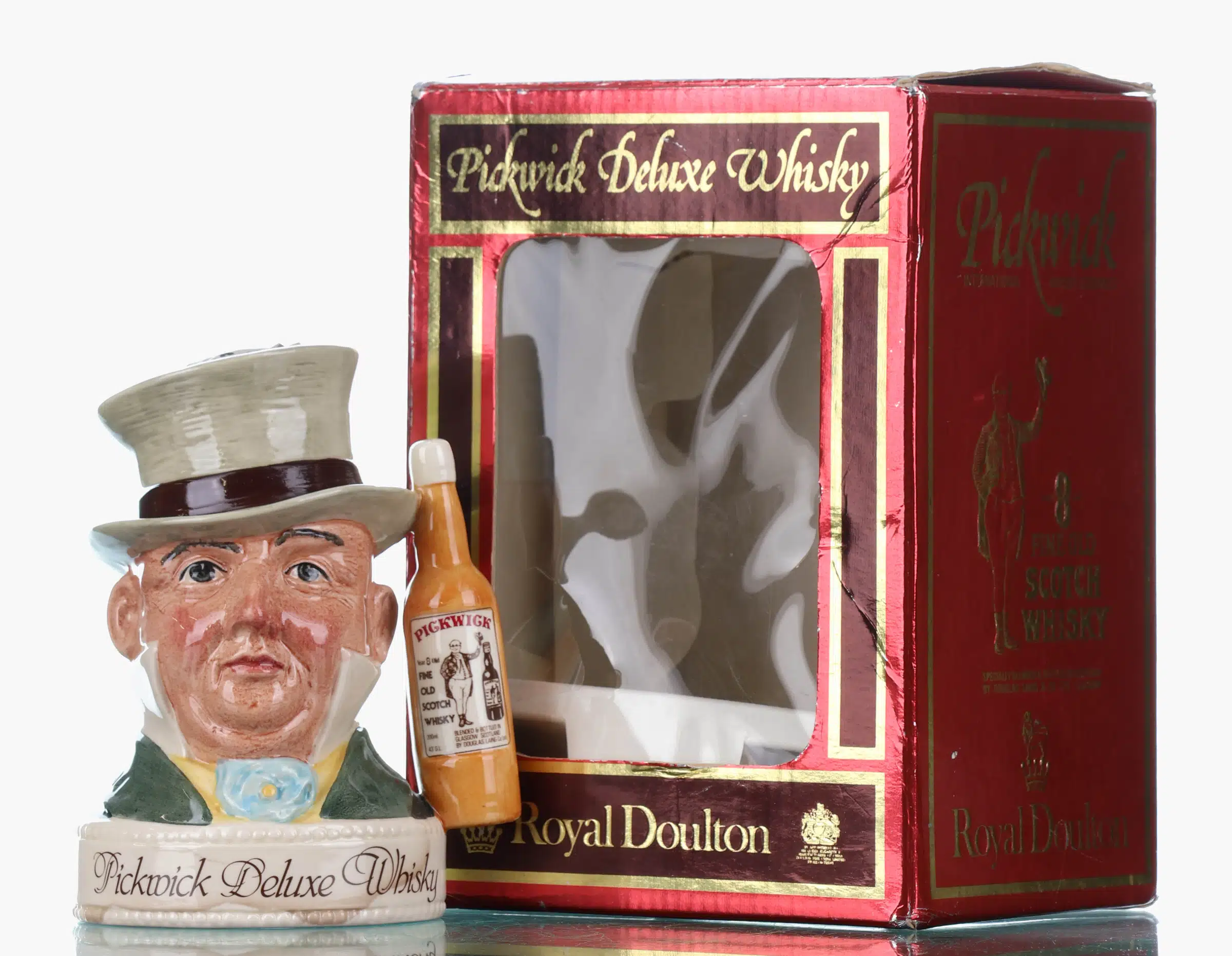 Pickwick Deluxe Whisky 8 Year Old, Douglas Laing, 43% whisky bottle