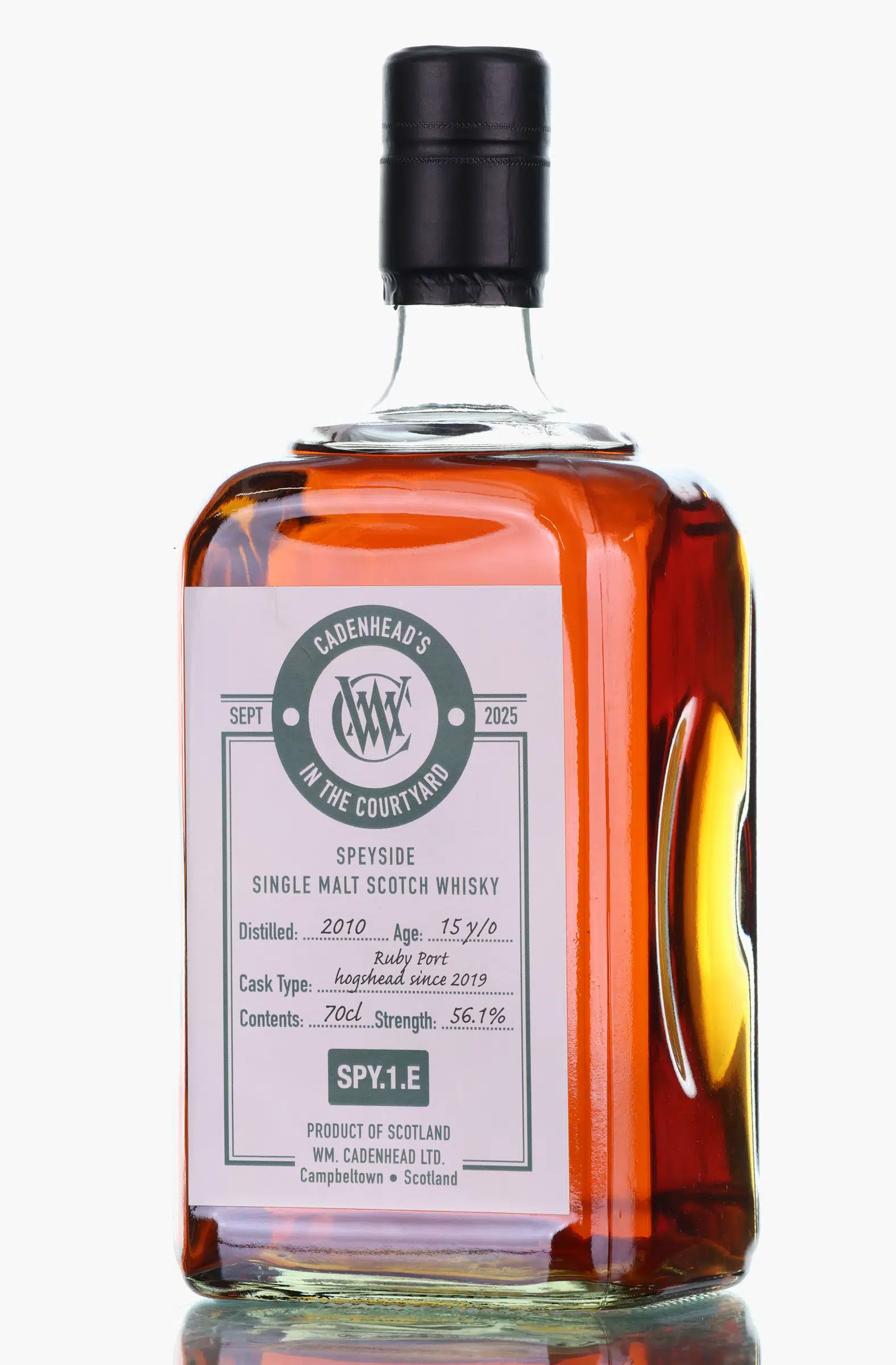 Glenfarclas In The Courtyard 15 Year Old, Ruby Port Hogshead Cask, Batch No. SPY.1.E, 2010, Cadenhead's, 56.1% whisky bottle