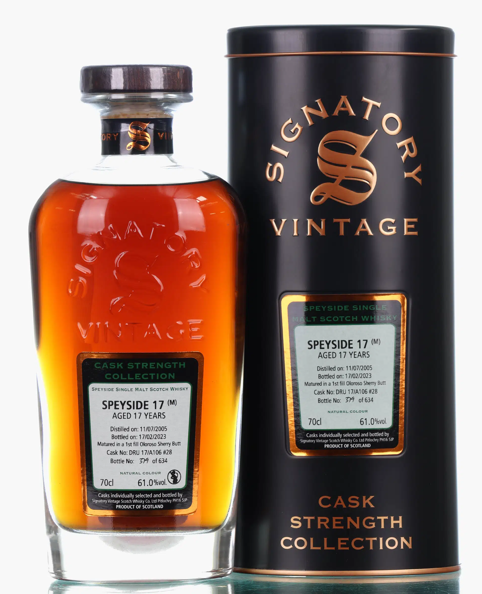 Macallan Signatory Vintage Cask Strength Collection 17 Year Old, Oloroso Sherry Cask, Cask No. DRU 17/A106 #28, 2005, Signatory Vintage, 61% whisky bottle