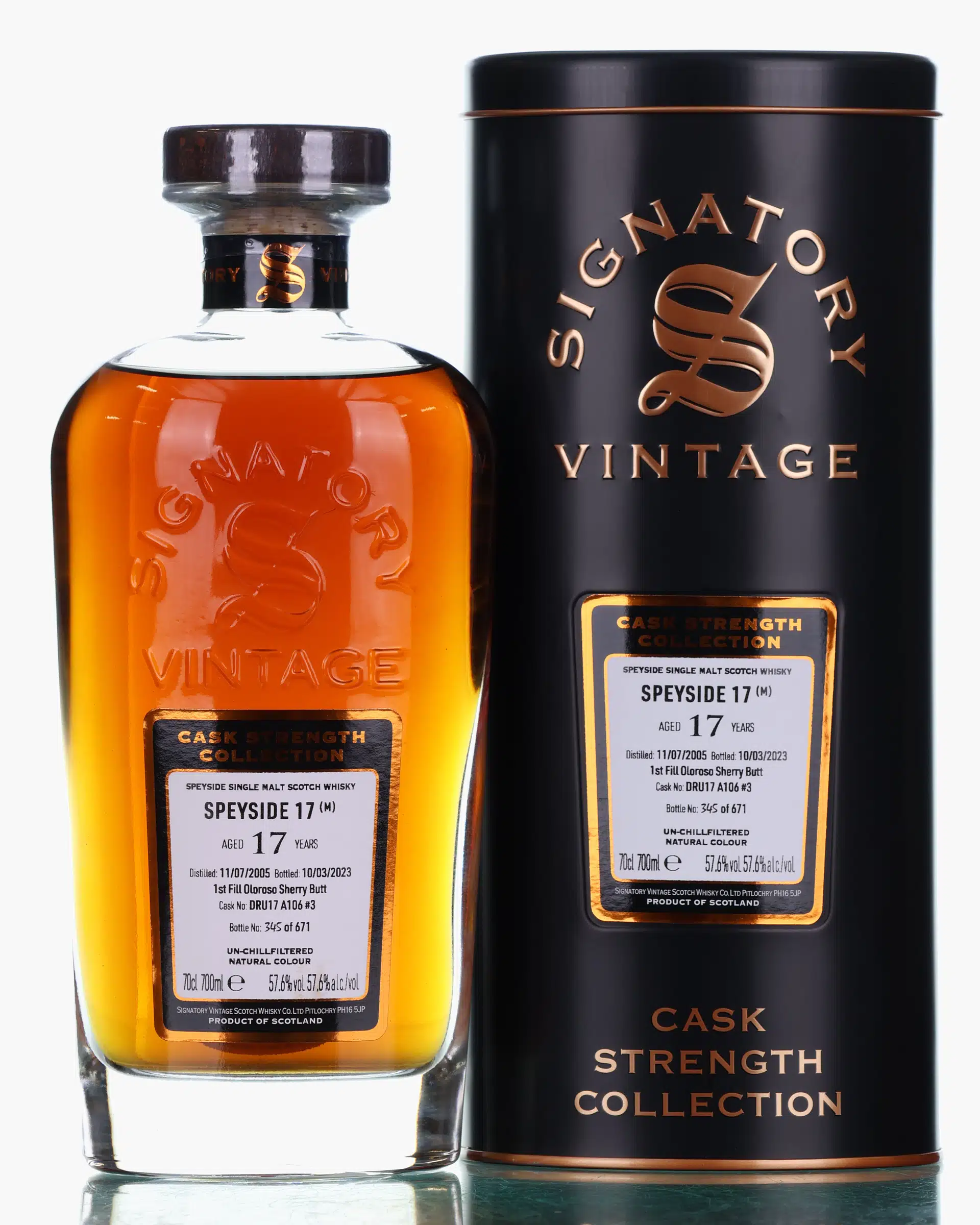 Macallan Cask Strength Collection 17 Year Old, Oloroso Sherry Cask, Cask No. DRU17/A106 #3, 2005, Signatory Vintage, 57.6% whisky bottle